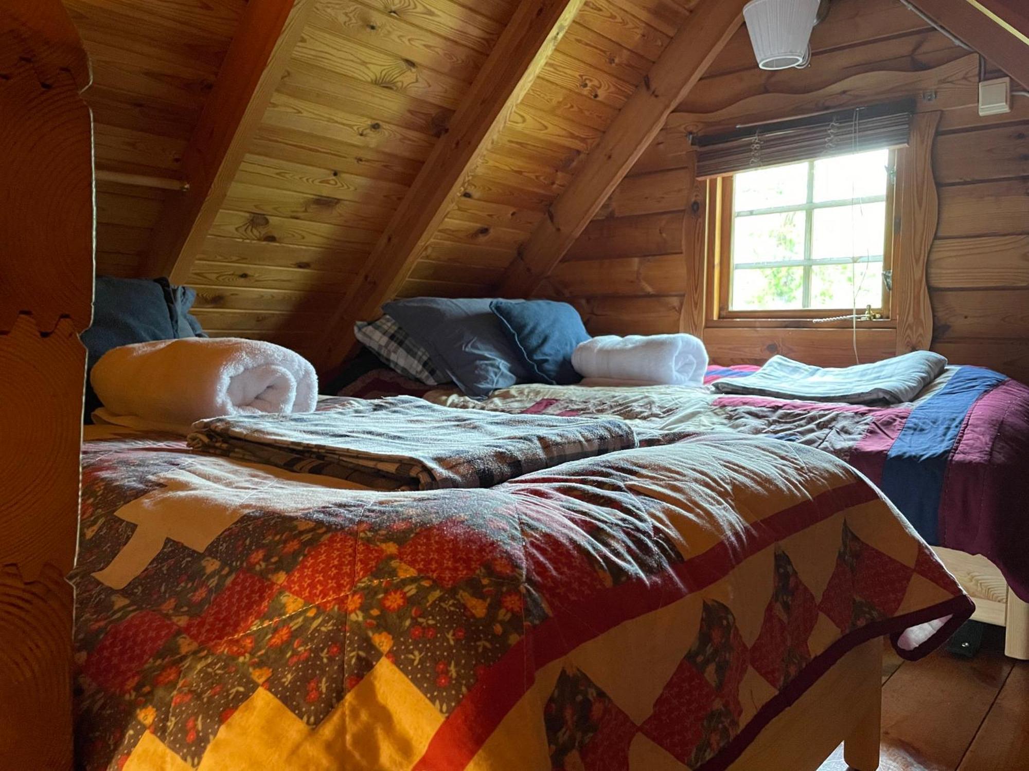 Kaldbaks-Kot Cottages フーサヴィーク エクステリア 写真