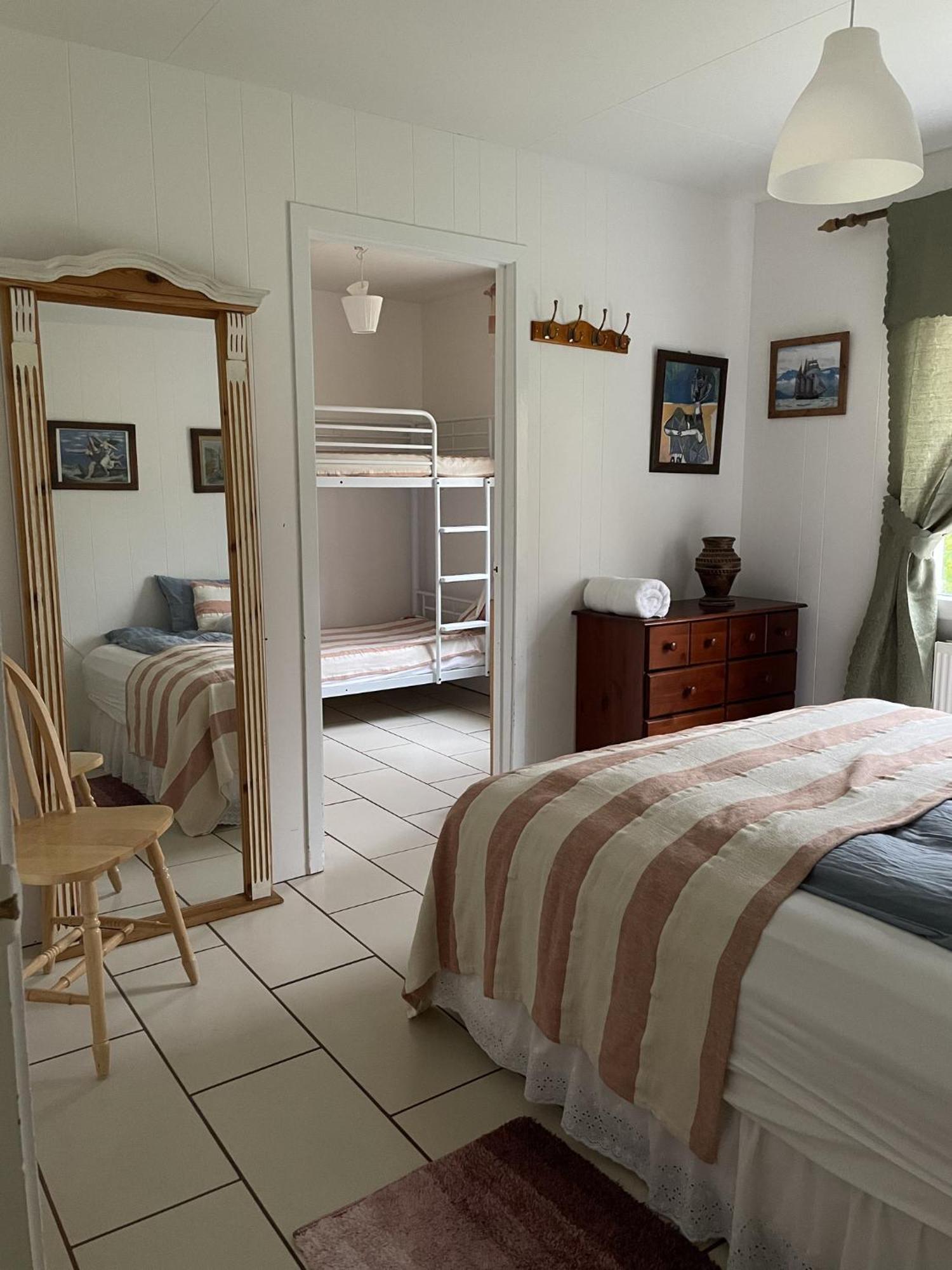 Kaldbaks-Kot Cottages フーサヴィーク エクステリア 写真