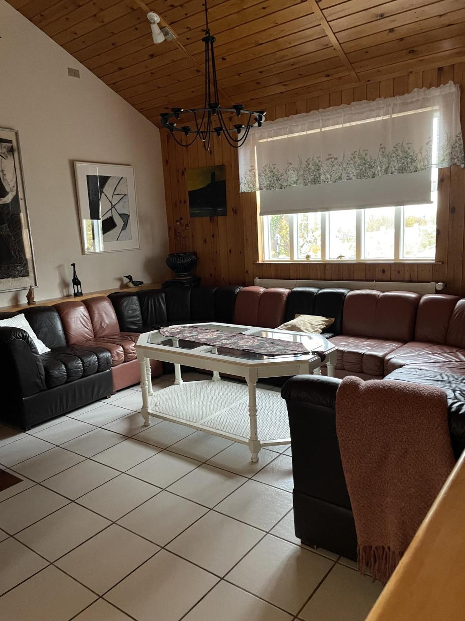Kaldbaks-Kot Cottages フーサヴィーク エクステリア 写真