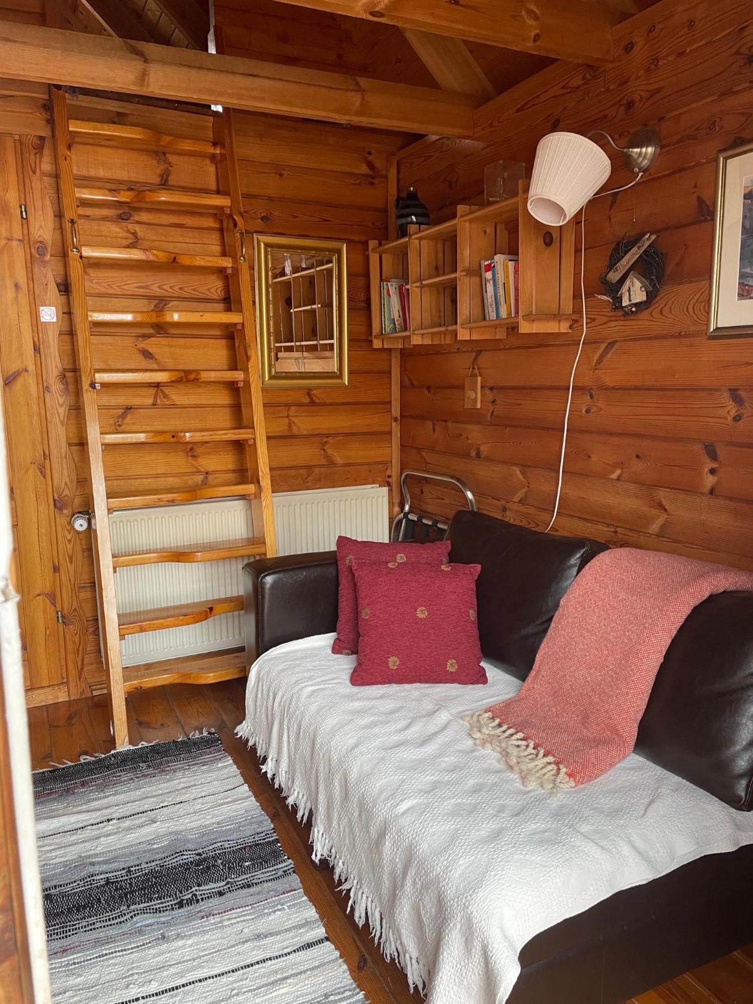 Kaldbaks-Kot Cottages フーサヴィーク エクステリア 写真