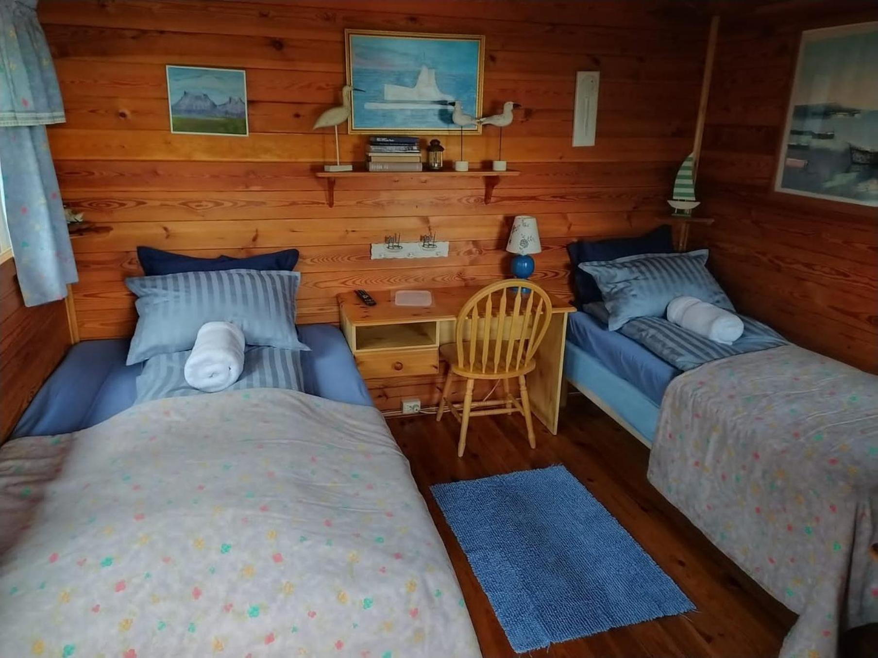 Kaldbaks-Kot Cottages フーサヴィーク エクステリア 写真